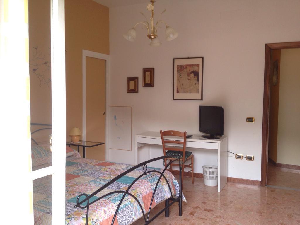 ساليرنو Chiavi Antiche B&B المظهر الخارجي الصورة