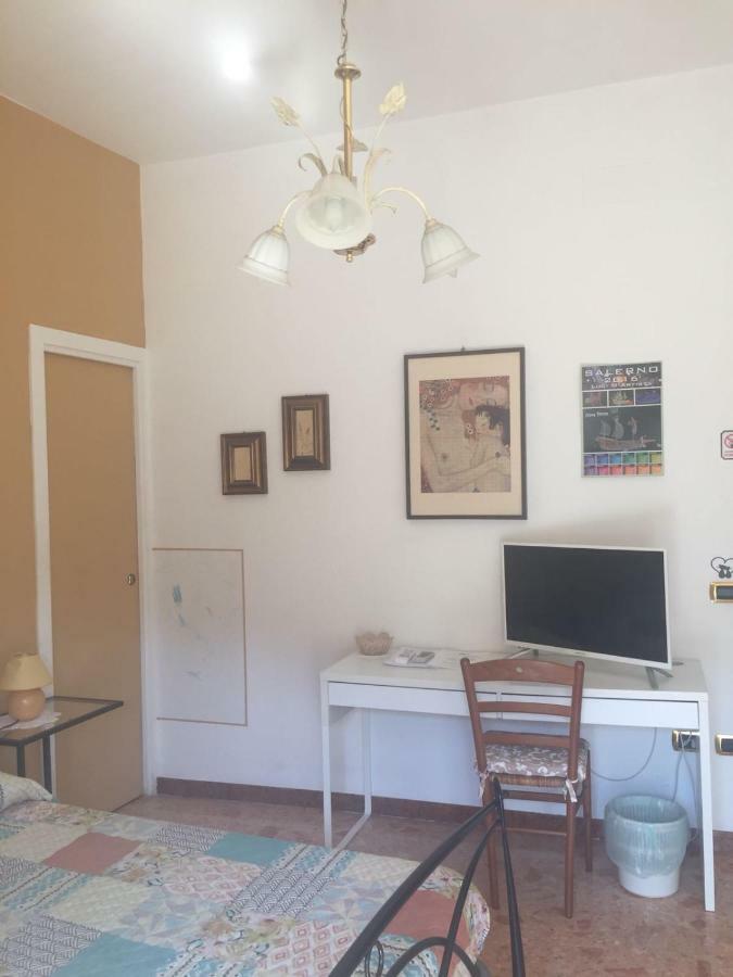 ساليرنو Chiavi Antiche B&B المظهر الخارجي الصورة